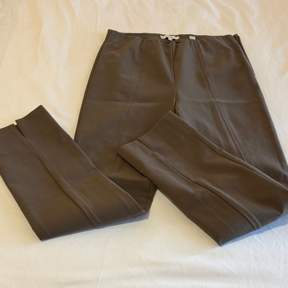 Women Brown/Khaki/Green Pants